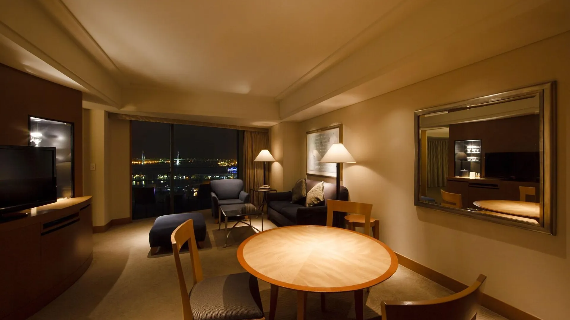 The Yokohama Bay Hotel Tokyu
