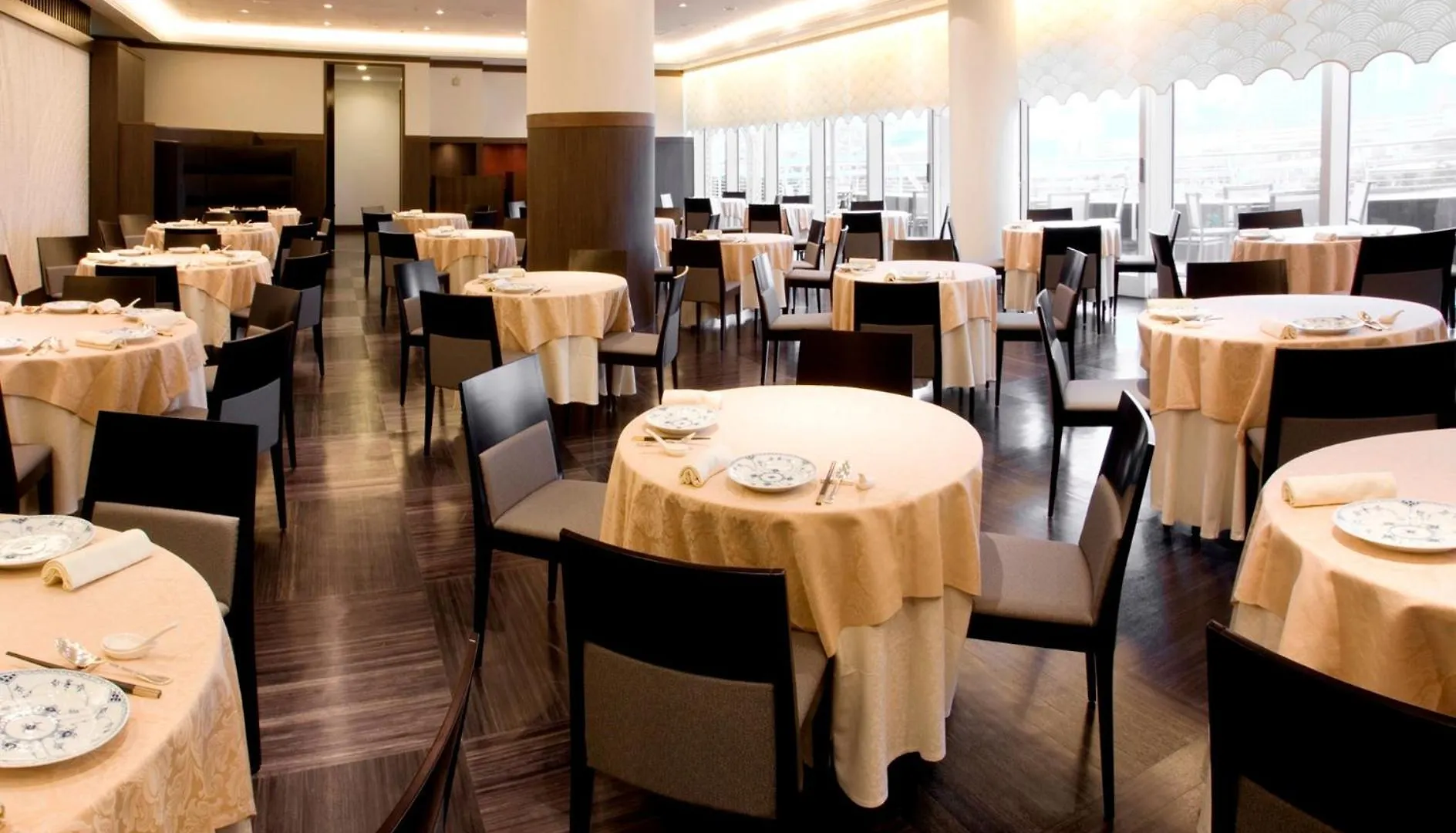 The Yokohama Bay Hotel Tokyu