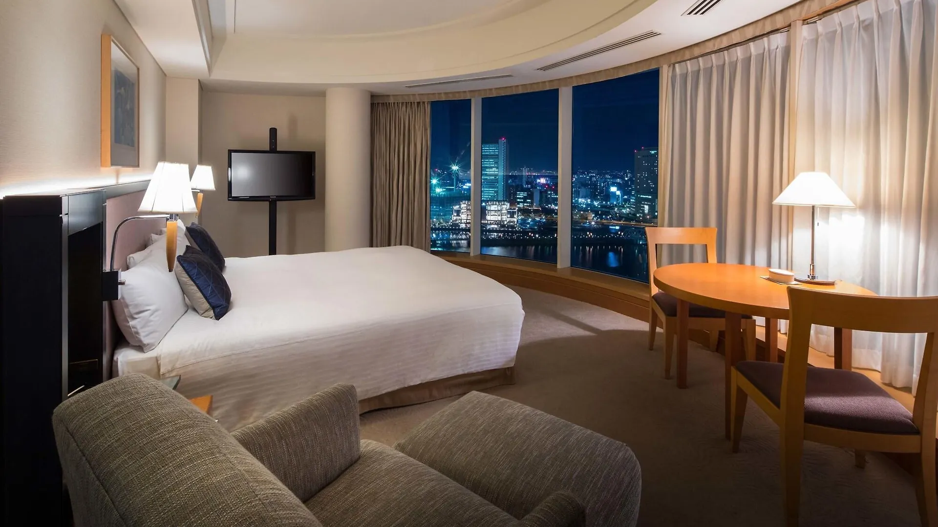 The Yokohama Bay Hotel Tokyu