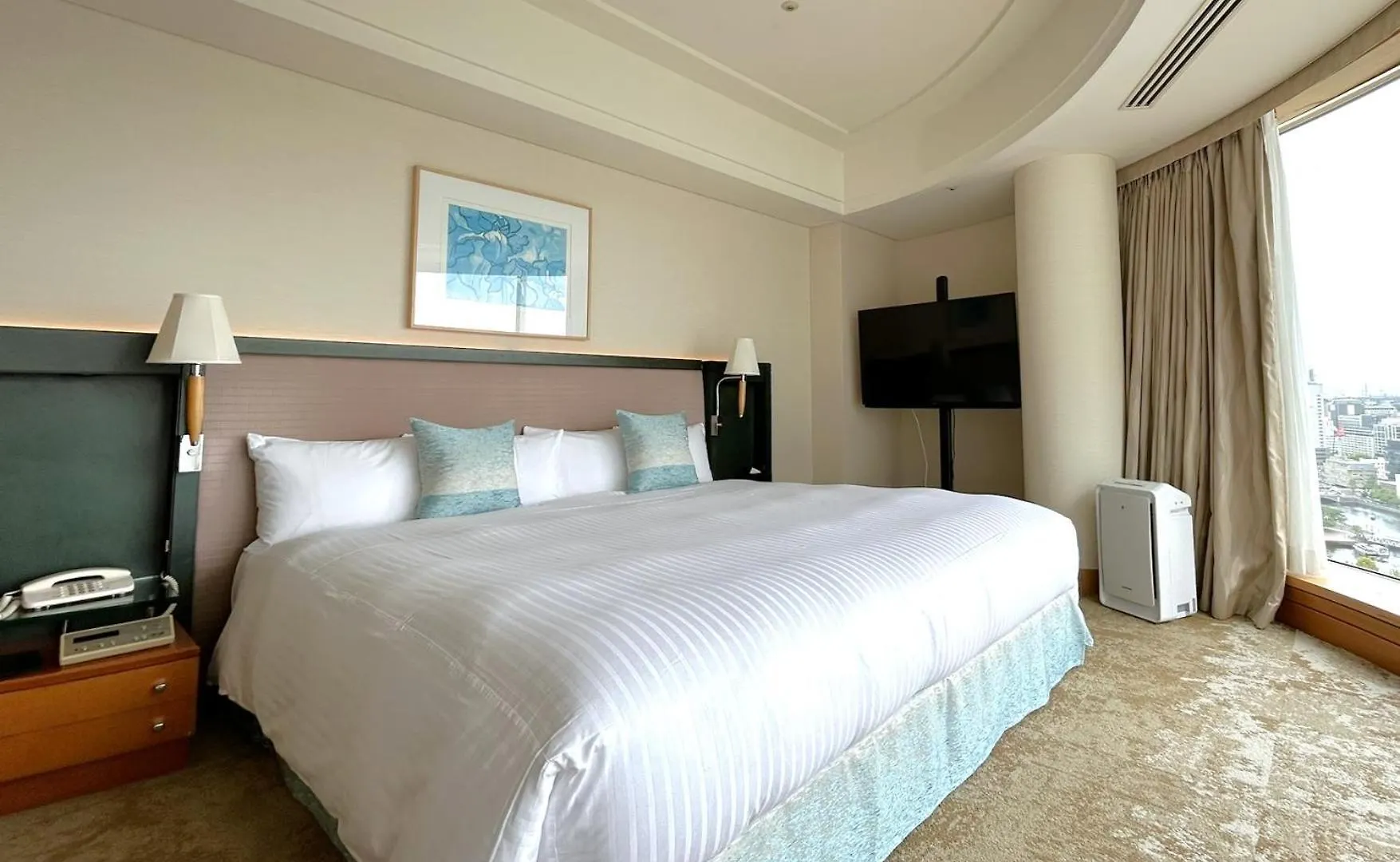 The Yokohama Bay Hotel Tokyu